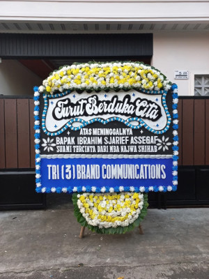 Papan Bunga Duka di Putai